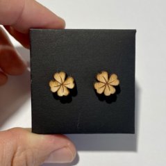 Dřevěné náušnice – čtyřlístky